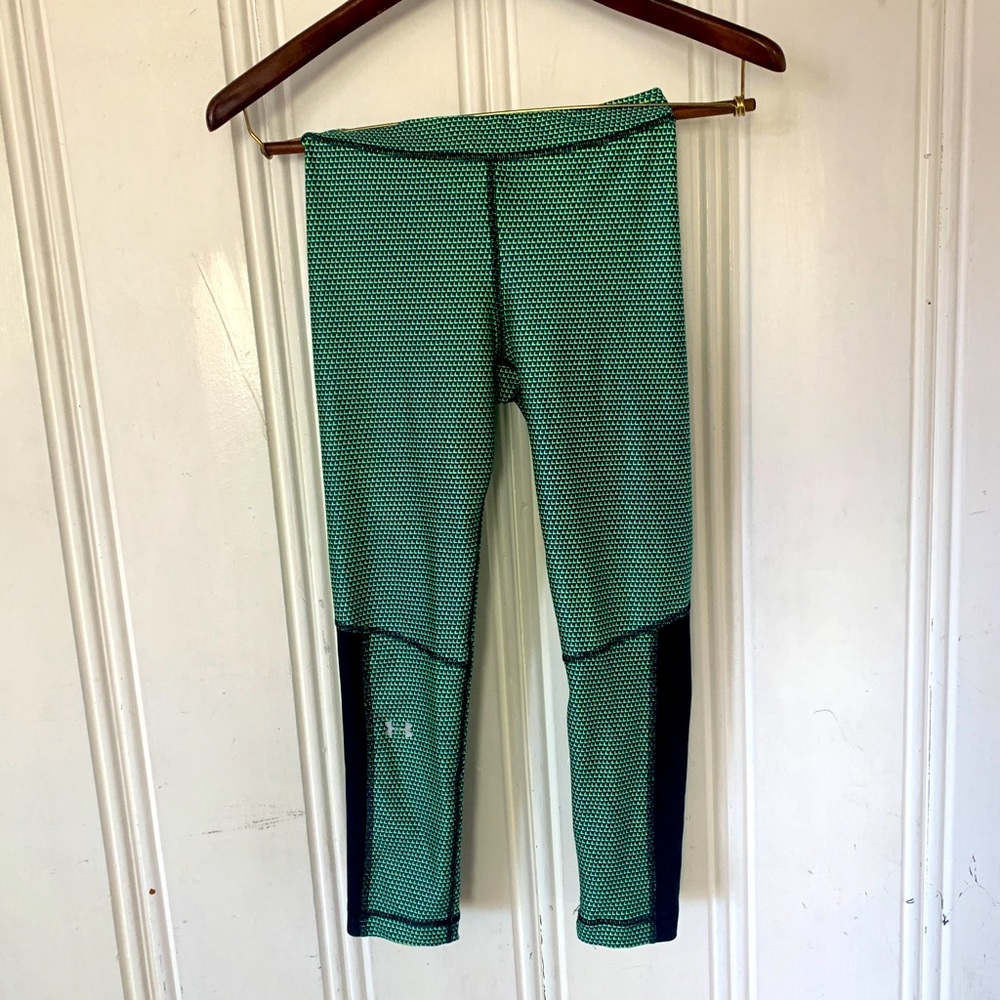 Under Armour Capri workout leggings